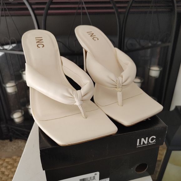 INC Sageep Cream High Heel Sandals 9M - Picture 4 of 13